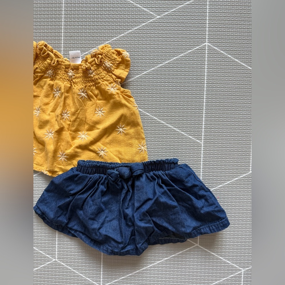 Old Navy|Baby girl boho outfit set,mustard Yellows embroidered Top & denim skirt